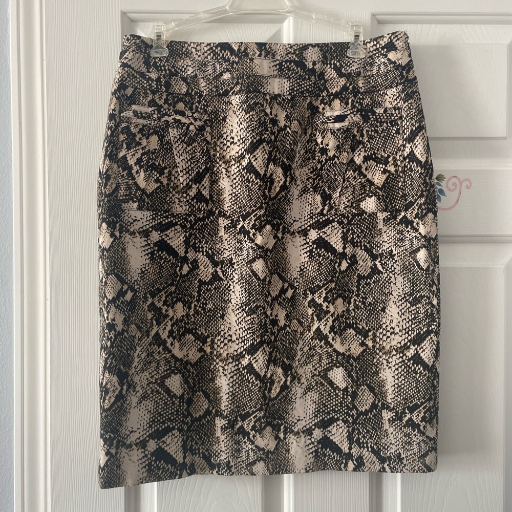 International Concepts Brown Snakeskin Pattern Knee Length Skirt Size 14 NWOT